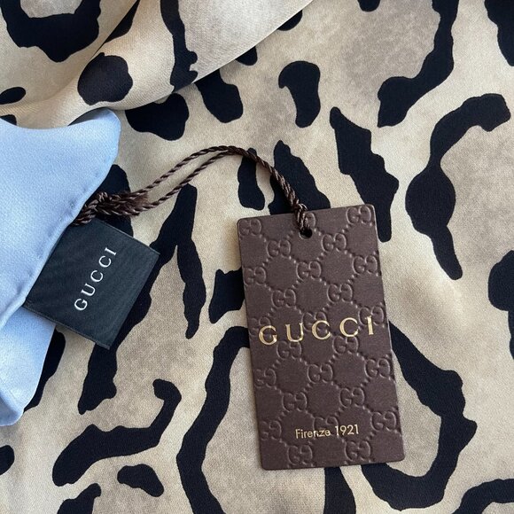 New Gucci Oversize Shawl Leopard Print Silk Blue Wrap Scarf - Picture 9 of 16